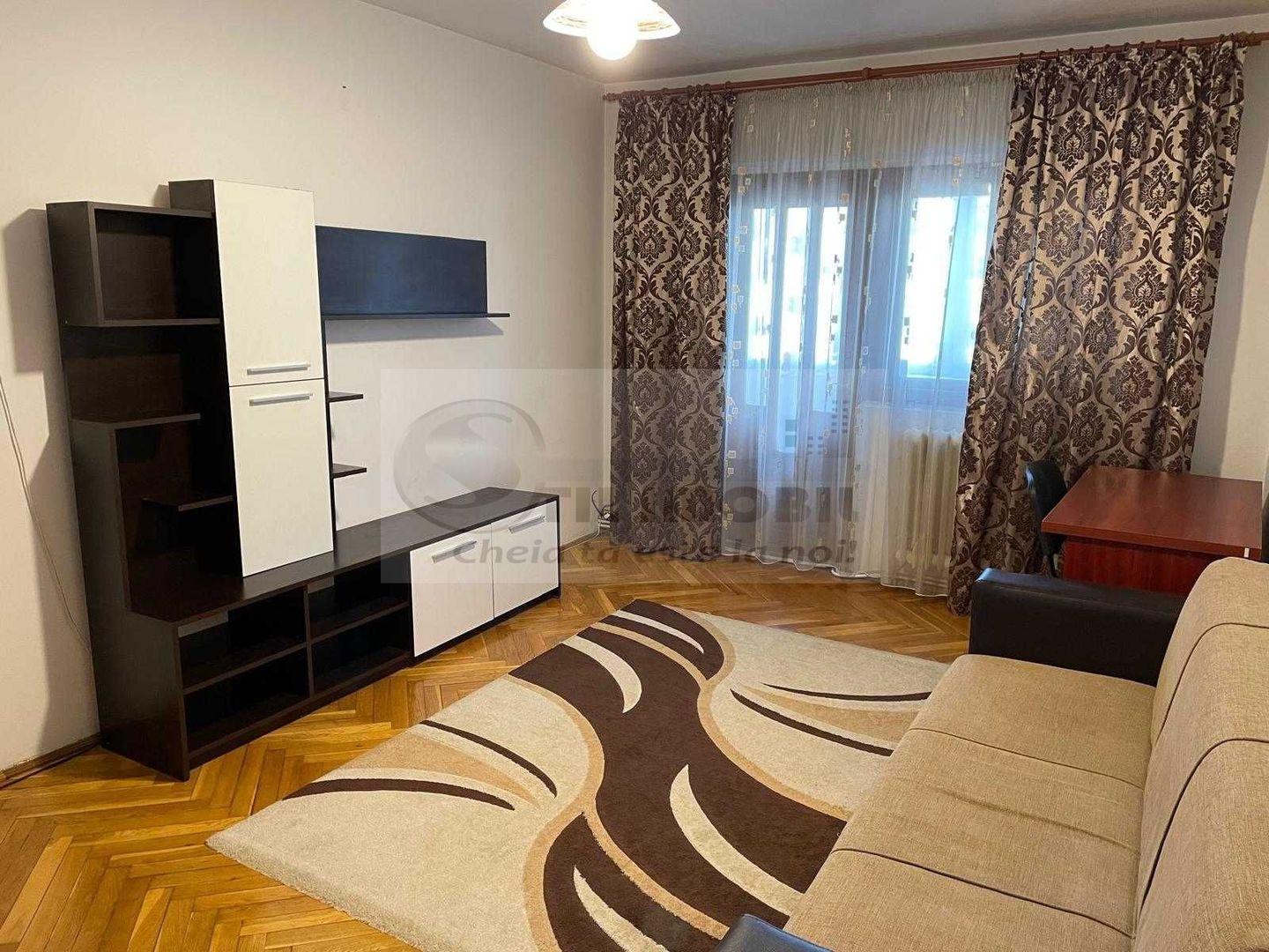 Apartament 2 camere de închiriat – Zona Gara – Arcu -10 min Palas Mall - Poză 1