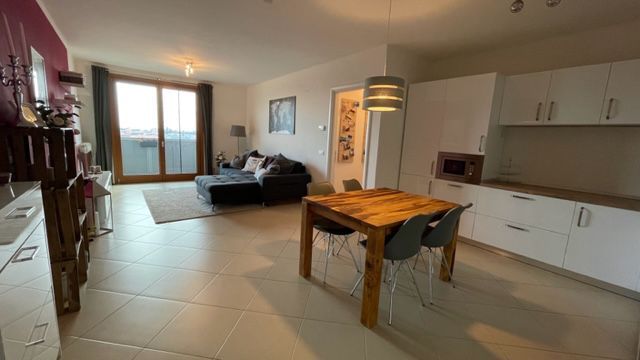 Apartament 3 camere, zona centrala, caldirea Fructus. - Poză 2