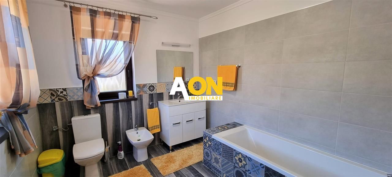 Casa 4 camere finisaje de lux 950 mp teren Com. Ciugud - Poză 10