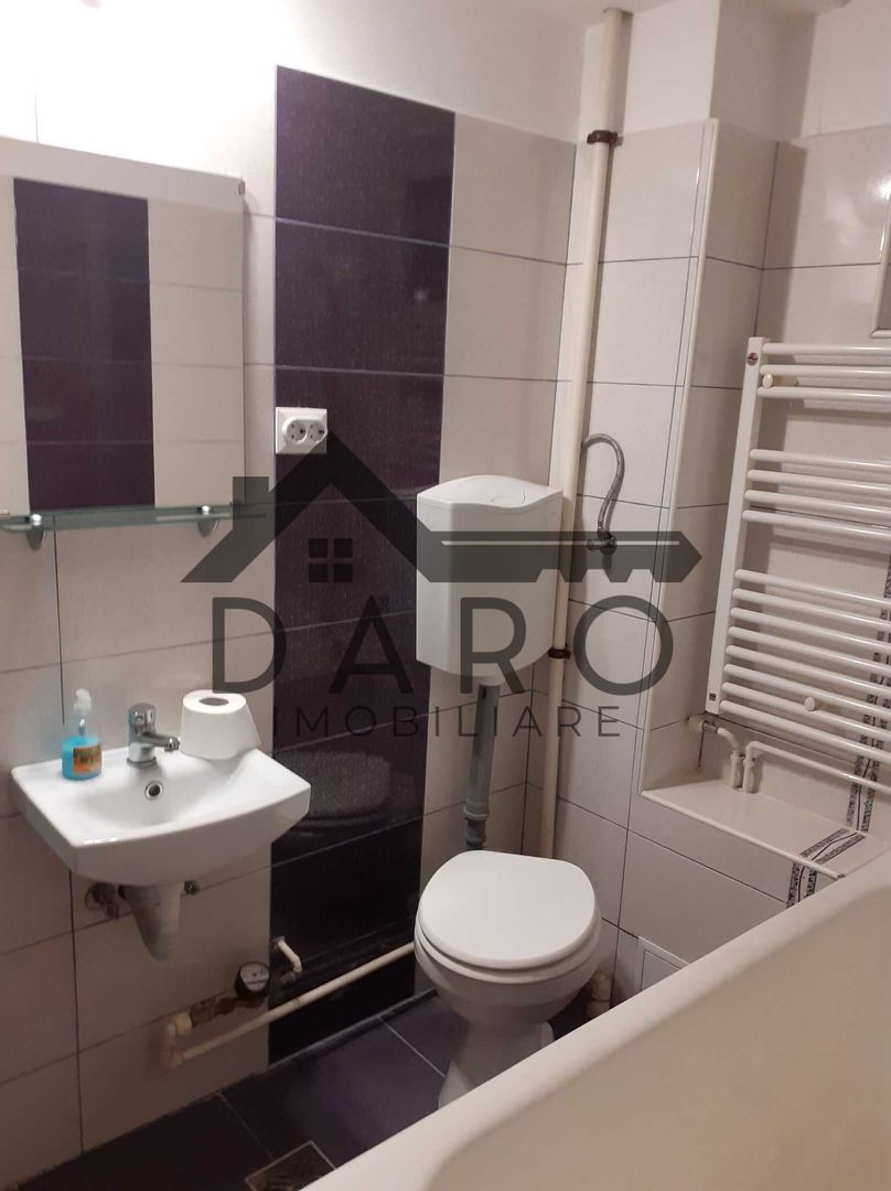 Închiriez apartament 2 camere pe str. Moldovei Târgu-Mureș - Poză 4