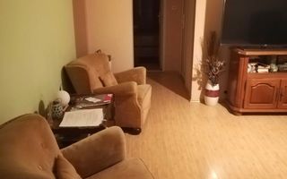 Apratament 3 camere, etajul 3, utilat, Carei, Zaganescu nr 4 - Poză 2