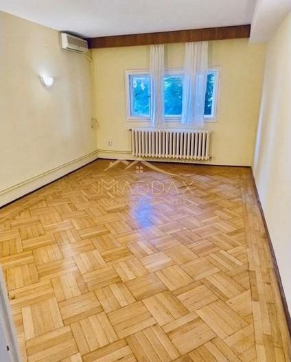 Casa/ Vila 4 camere in Domenii*** - Poză 10