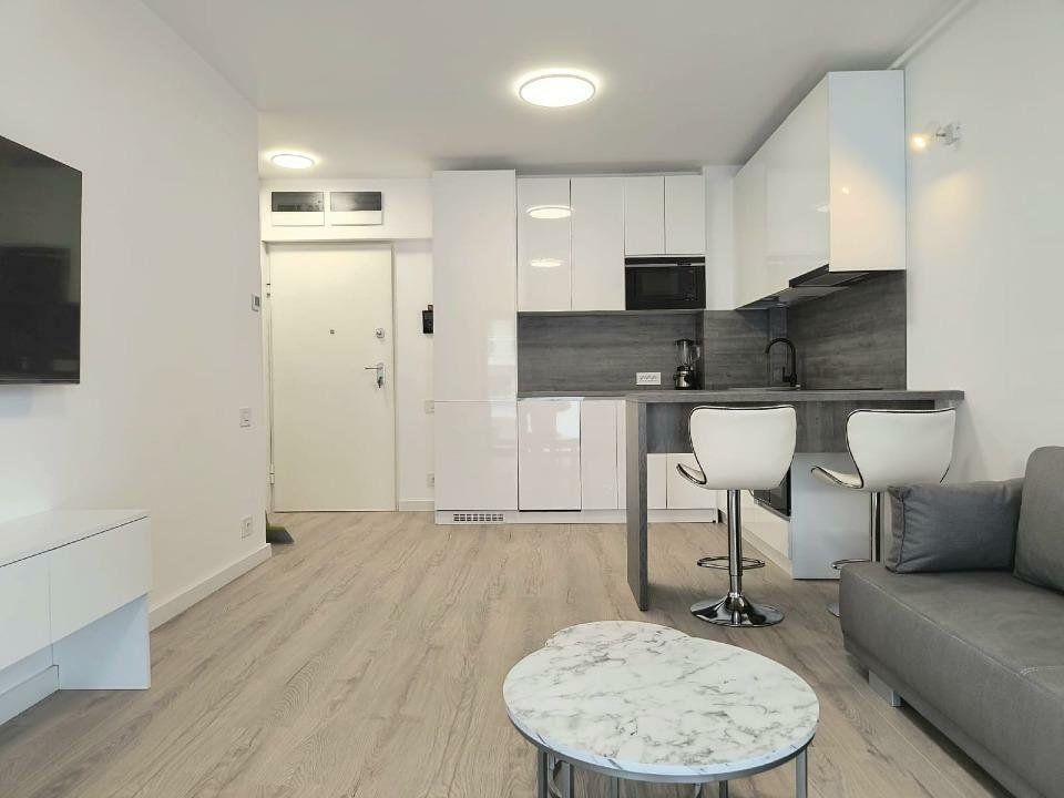 Prima Vista Superb cu parcare subterana la prima inchiriere - Poză 2