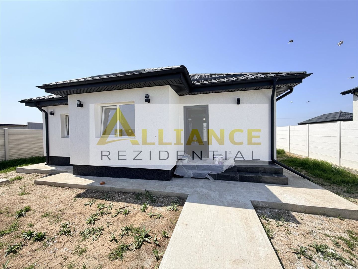 Casa individuala || 3 camere || teren 350 mp - Poză 1