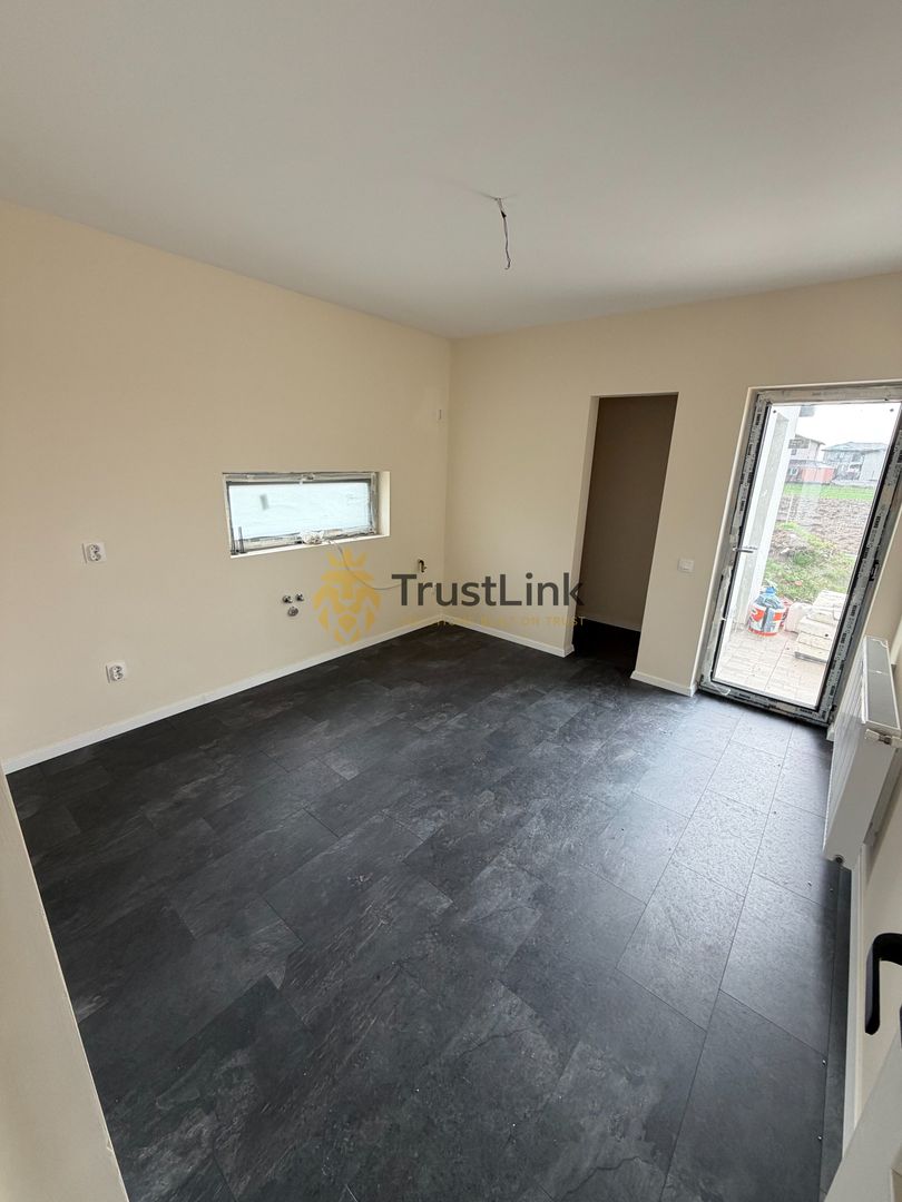 Casa individuala 4 camere Finalizata 380mp curte comuna Berceni - Poză 20