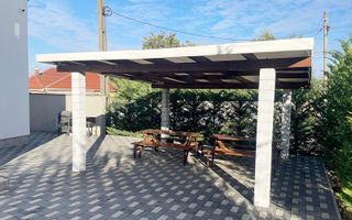 Pensiune de vanzare in statiunea 1 Mai - Poză 27