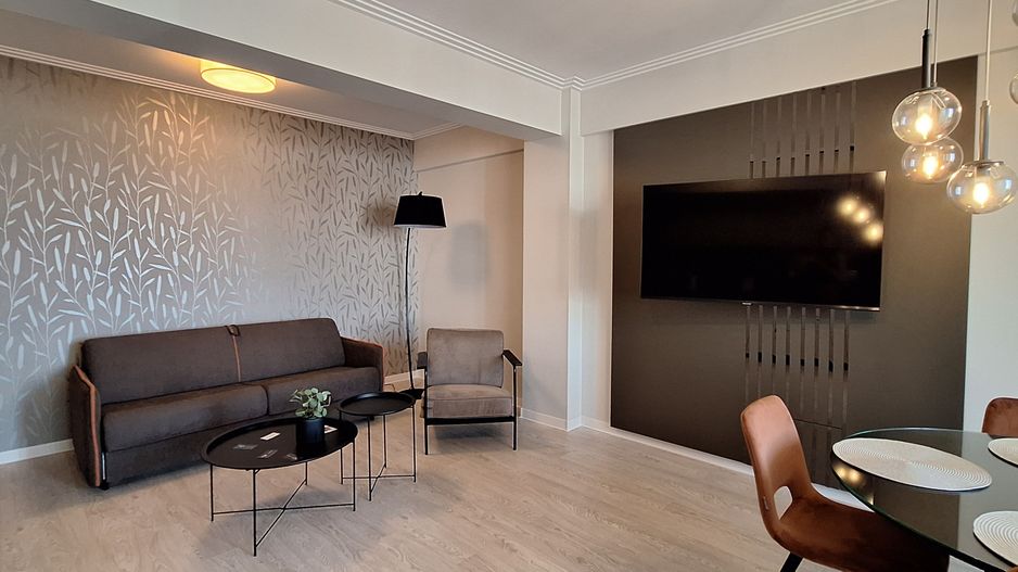 Apartament mobilat si utilat cu 2 locuri de parcare - Poză 2