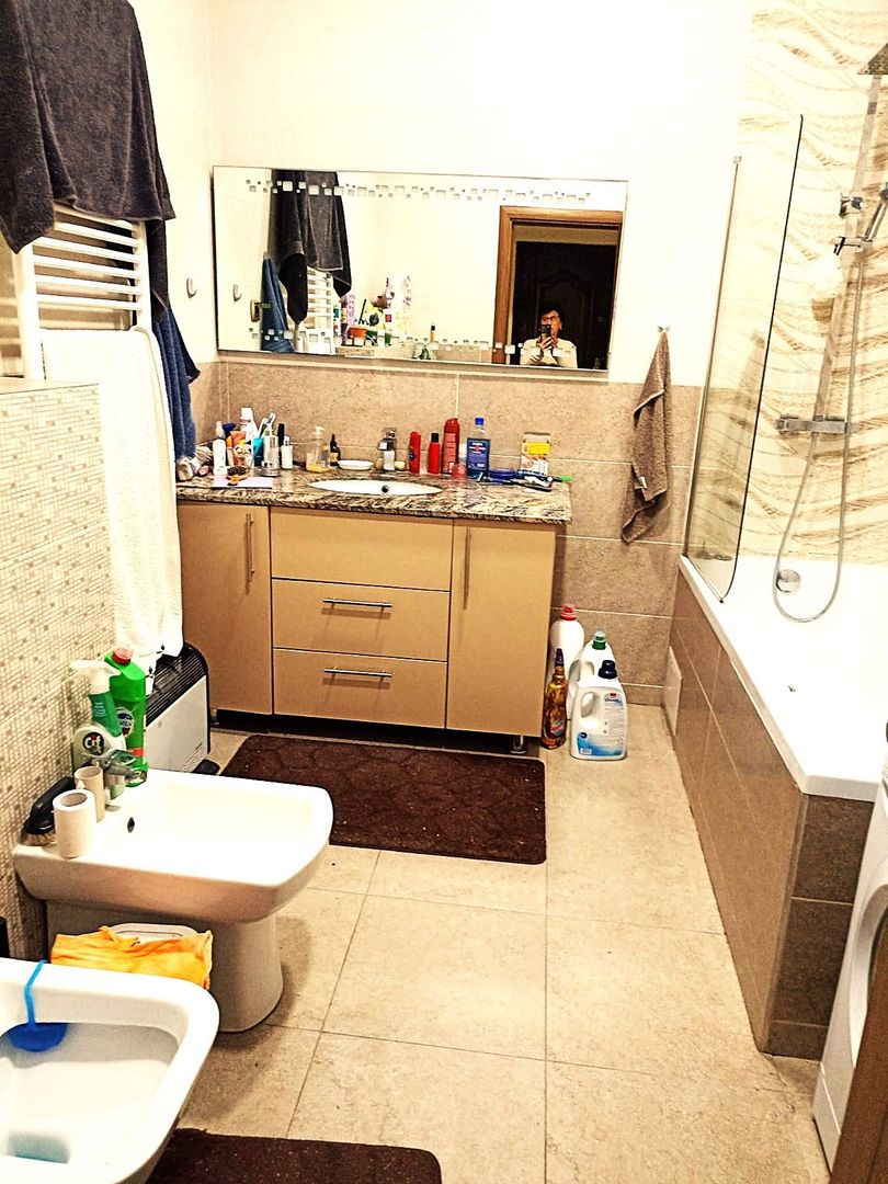 Garsoniera spatioasa zona Coresi - Poză 5