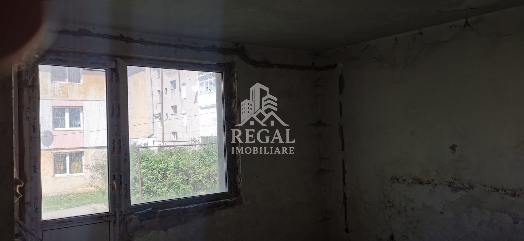 Apartament de vânzare în Ghelari – parter, ideal pentru renovare - Poză 2