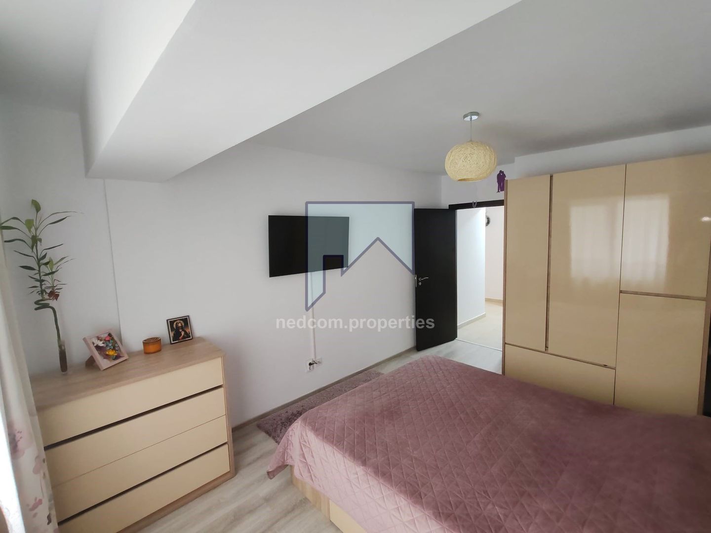 Inchiere apartament 2 camere -  bloc 2019 - Poză 4