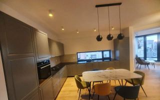 Apartament 4 camere, 2 locuri parcare si boxa, Victoriei - Poză 3