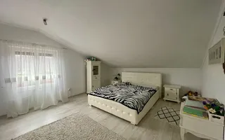CASA 5 CAMERE | ZONA CENTRALA SAT | COMPLET UTILATA | VOITINEL - Poză 15