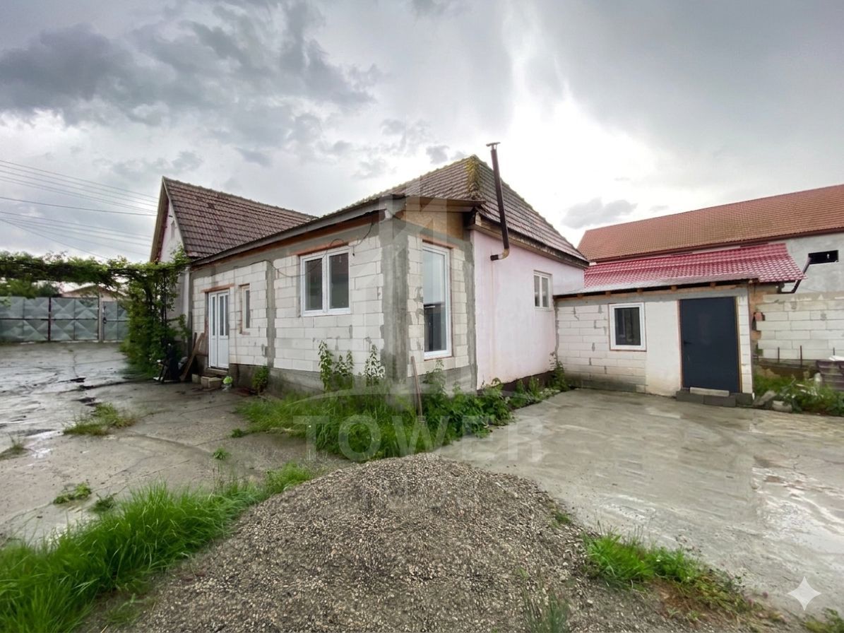 Casă de vânzare | 100 mp utili | Teren 980 mp | Daia - Poză 10