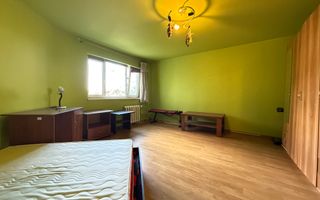 Apartament cu 2 camere decomandat , etaj intermediar , zona Big! - Poză 3