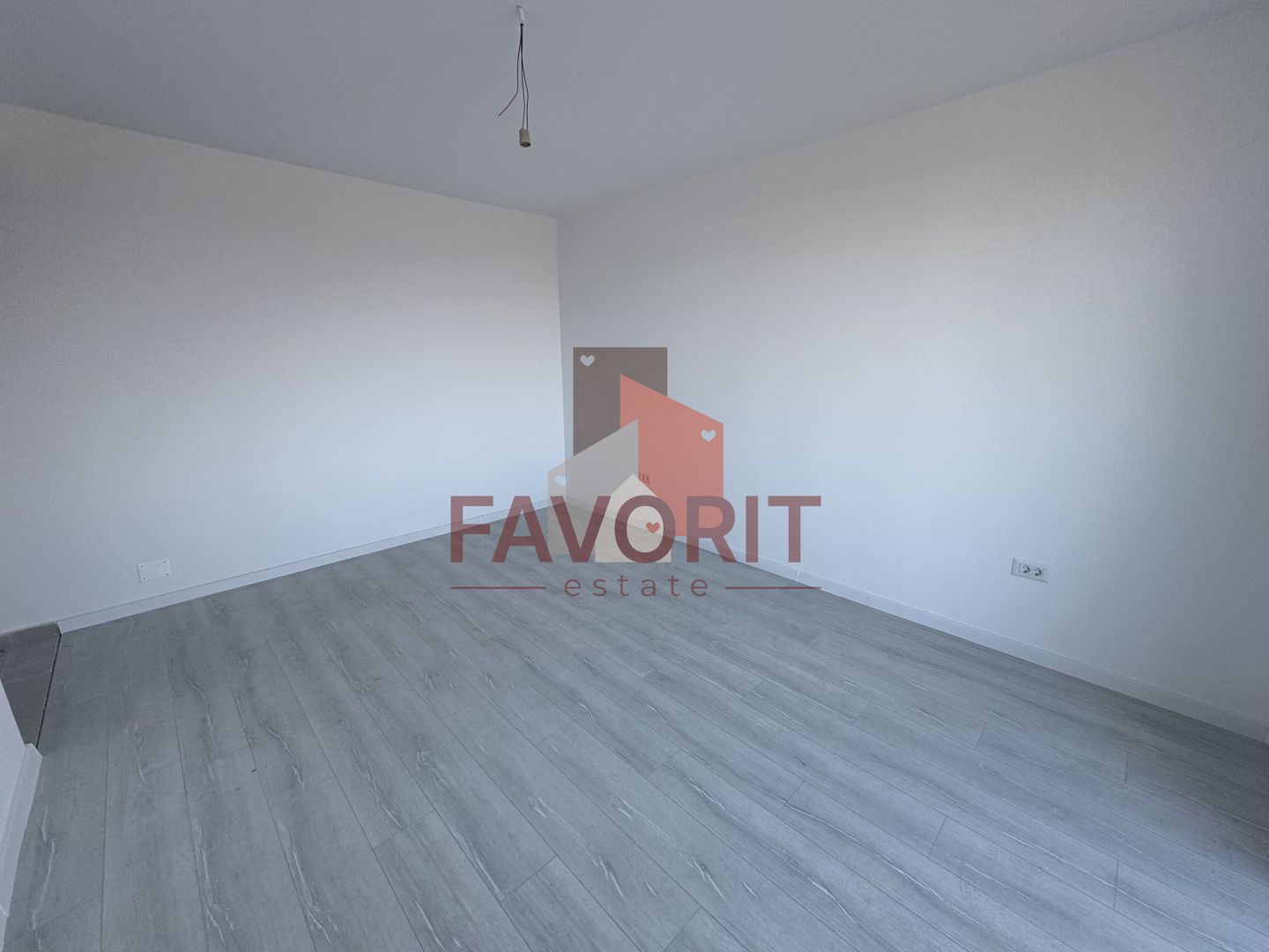 Bloc Nou. TVA 21% inclus in pret. 1 loc de parcare in CF - Poză 2