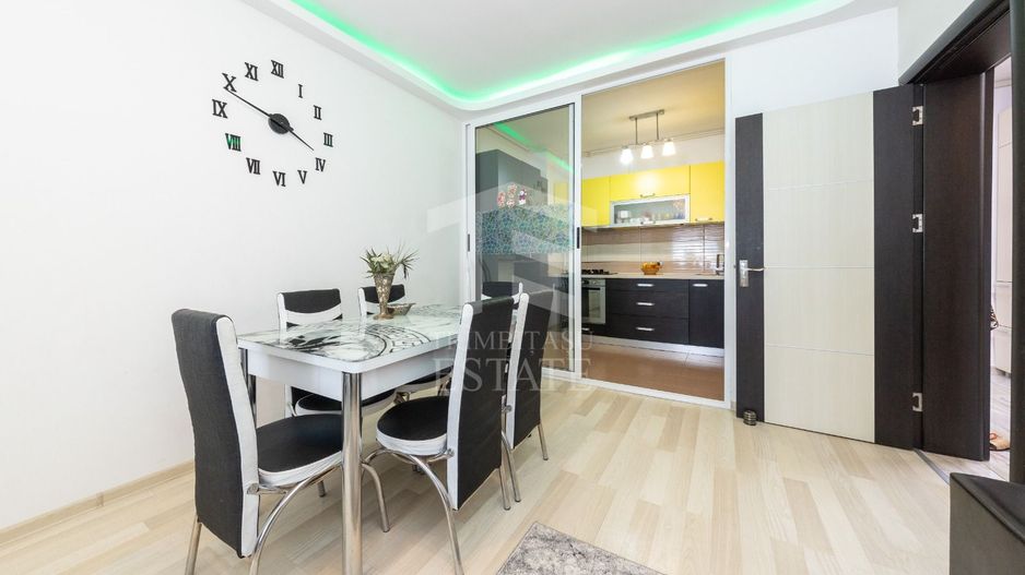 CORESI - Isaran | 3 camere 82 mp loc de parcare si boxa - Poză 6