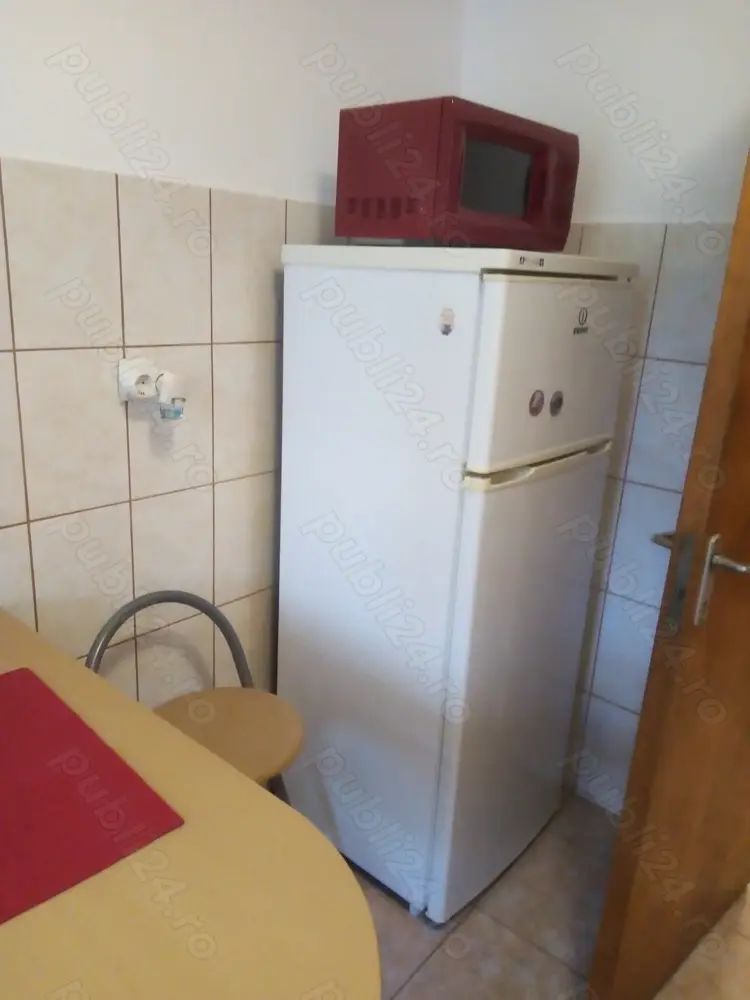 Apartament 2 camere de închiriat Apărătorii Patriei - Poză 5