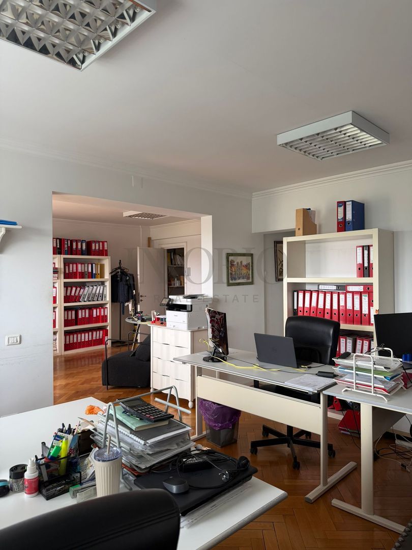 Apartament 3 camere de vânzare | Calea Victoriei | Vedere către Muzeu - Poză 2