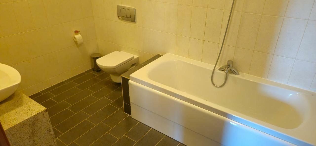 Apartament de închiriat – 160 mp | 4 camere | Zona Băneasa – Ambasada SUA - Poză 11