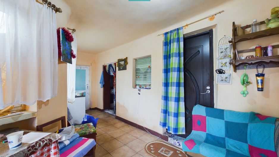 Casă cu 4 camere în Pecica - Poză 3