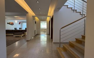 Casa in zona Vitan - Splai, ideala pentru orice tip de activitate sau locuinta - Poză 10