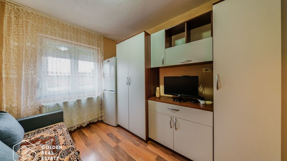 Opotunitate! Garsoniera CF3, et. 3, langa Via Romana, perfecta pentru investitie - Poză 4