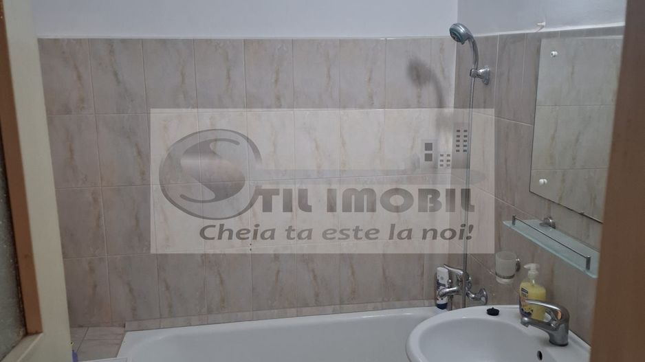 Apartament de vanzare 3 camere lângă Palas - Poză 8