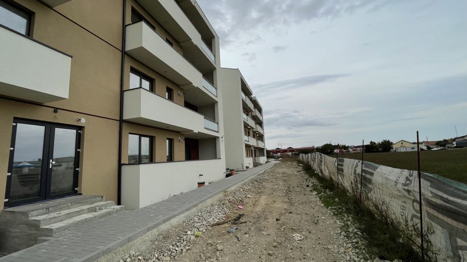 Apartament cu terasa de 15mp, decomandat, 2 camere, 52.8 mp - parter - Poză 6