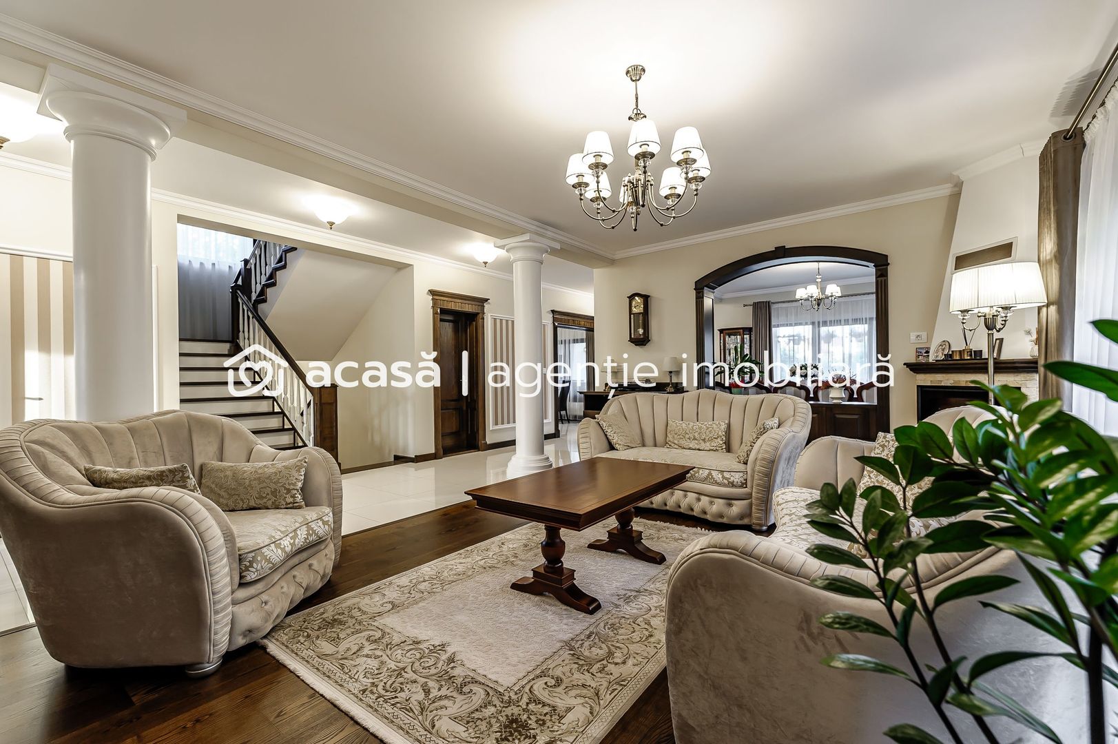 PRET NOU!!!   Vilă de Lux în Grădiște - Poză 1