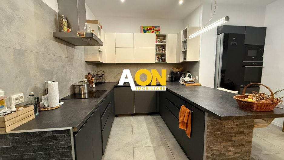 Casa Individuala Zona Schit, 4 Camere, 4 Bai, 1600mp Teren - Poză 41