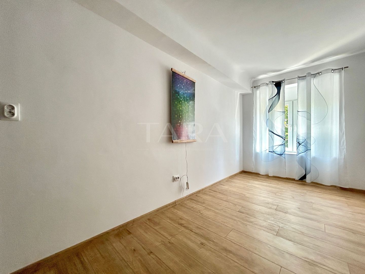 Garsonieră reabilitată complet, ultracentral Cluj-Napoca. - Poză 1