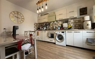 Valu lui Traian( Cod 07)  -Casă cu 3 camere (cu pod înalt amenajat) - Poză 2