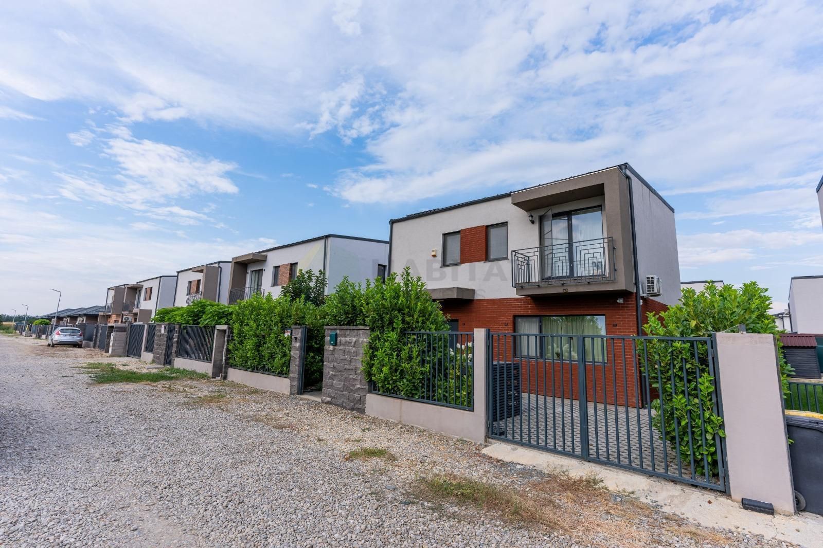 Casă 4 camere | Mobilată & utilată | Panouri fotovoltaice | Tunari - Poză 3
