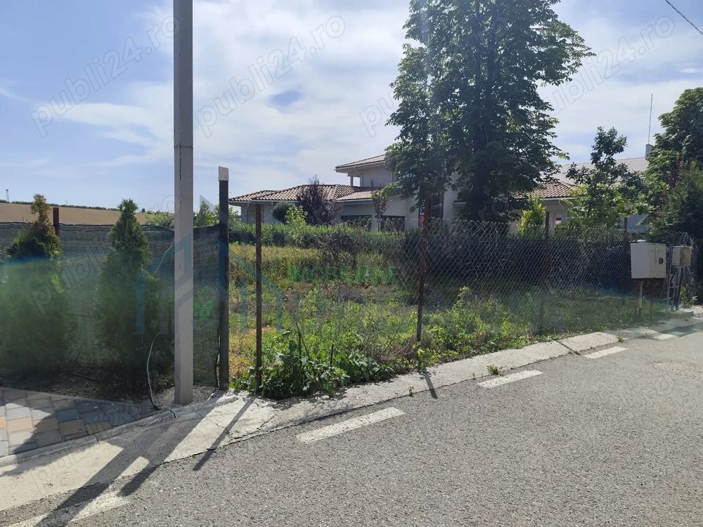 Teren intravilan de vânzare 1400 mp - Poză 2