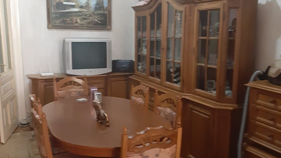 Apartament in cladire istorica - Poză 2