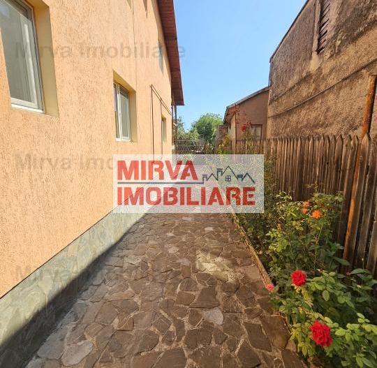Vanzare vila 6 camere + spatiu comercial, mobilata si utilata, in Blejoi - Poză 53