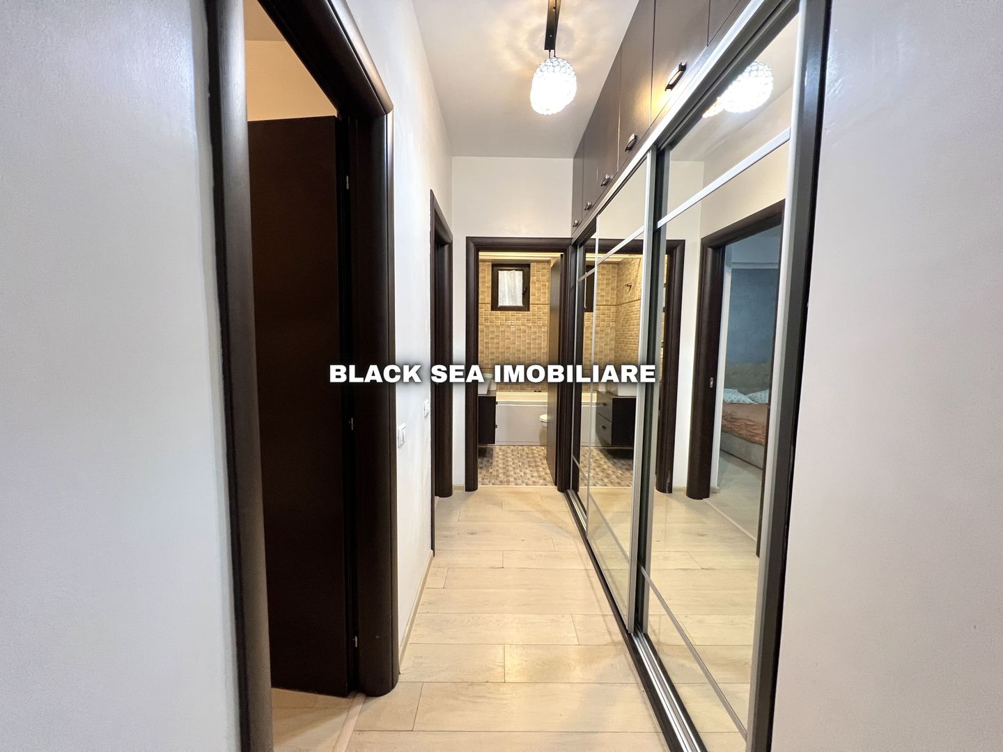 Apartament 2 camere Modern / Spatios - Bloc Nou - Tomis Plus - Parcare - Poză 12