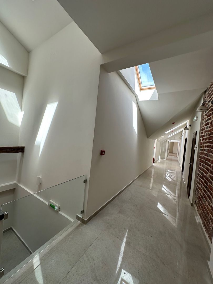 Saptii de birouri Ultracentral suprafețe de la 28 - 940 mp - Poză 22