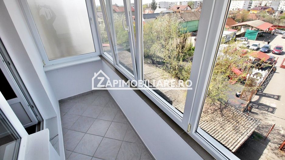 Apartament 2camere,mobilat si utilat,2balcoane,pivnită,garaj - Poză 7