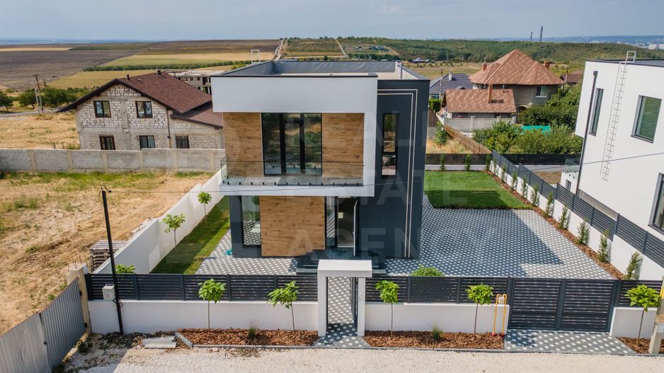 Vânzare, casă Hi-Tech, 200 mp, str. Meșterul Manole, Colonița - Poză 34