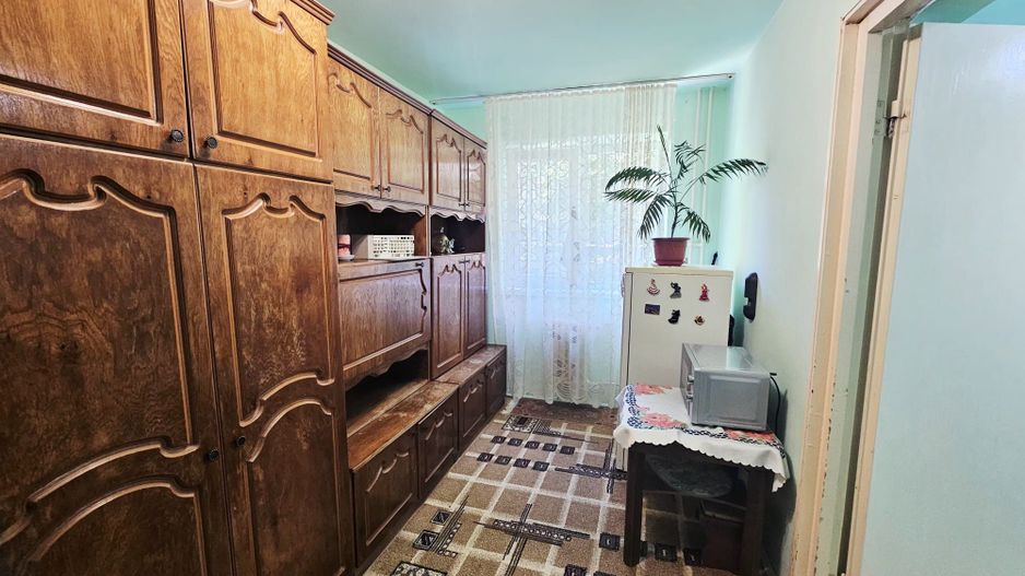 Apartament de vanzare,etaj 2,aleea Peana/Manastur - Poză 2