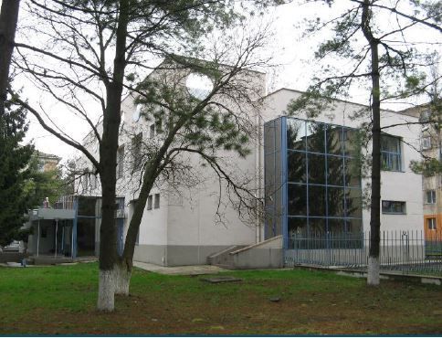 cladire de birouri Pascani - Poză 1