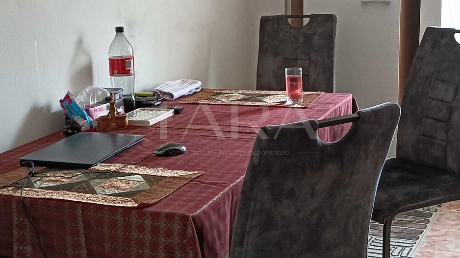 De vanzare apartament 3 camere Manastur,  zona Piata Flora - Poză 2