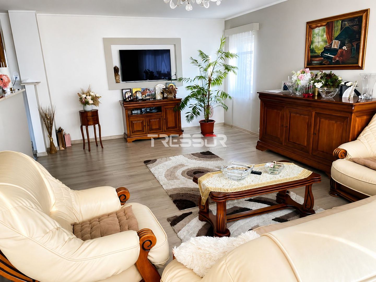 Apartament 3 camere decomandat | 69 mp | Trocadero | Centrală proprie - Poză 1