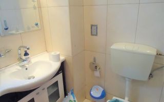 APARTAMENT SPATIOS CU 2 DORMITOARE IN ZONA DOROBANTI - Poză 9
