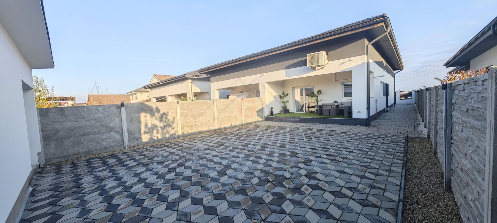 Casa noua, mobilata si utilata, la asfalt, 160 mp. COMISION ZERO! - Poză 48