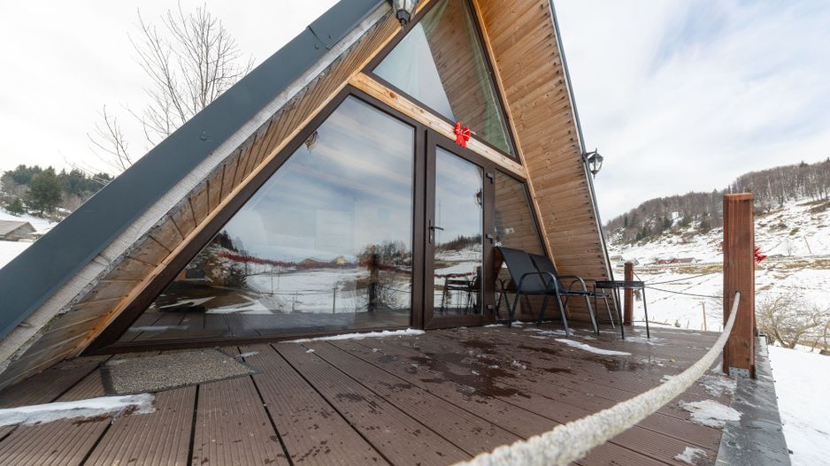 Teren 7,656 mp + Cabane tip A Frame, Fundata - Poză 7