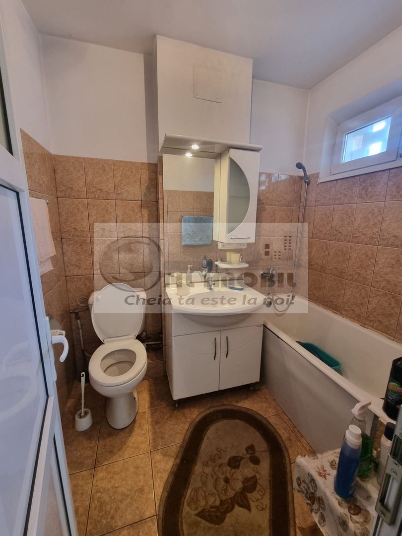 Apartament cu 2 camere, in Tatarasi - 78000 euro ! - Poză 4