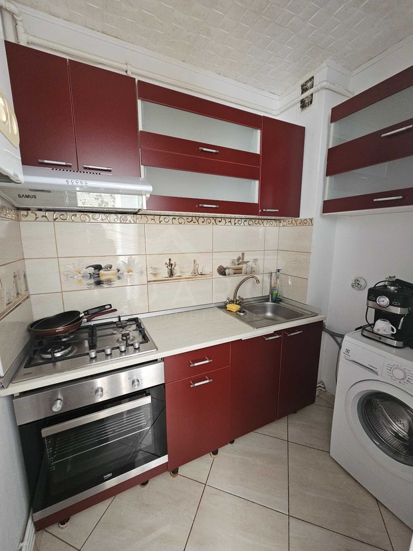 Garsoniera de inchiriat zona 7 noiembrie - Poză 5