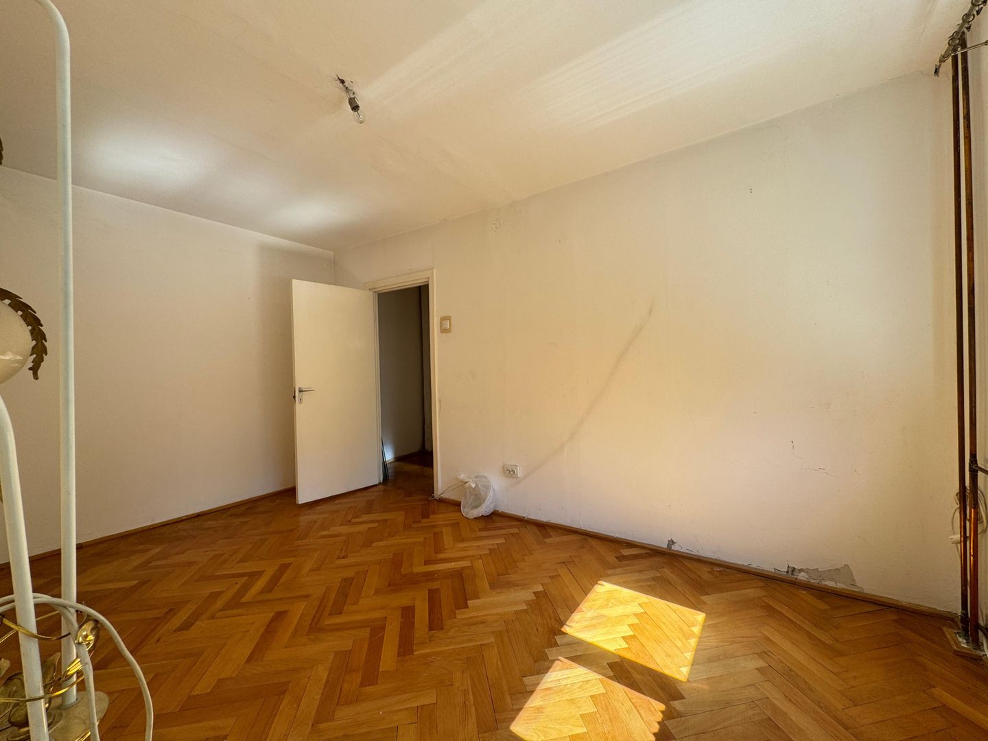 Apartament 3 camere-Spitalul Judetean-Girocului - Poză 17